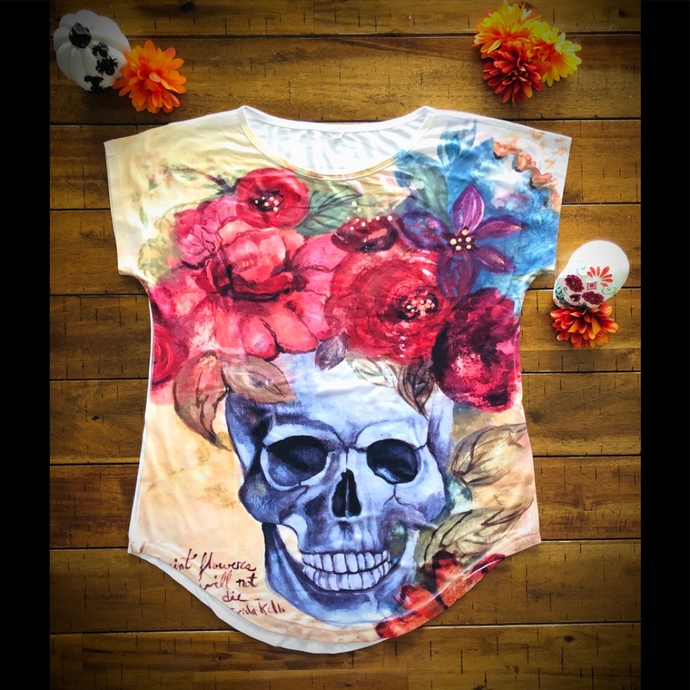 Día De Los Muertos Tee/Day of the Dead Skull Large